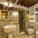 San Marco - Le Isole - Corte Coppo - Locande Venezia