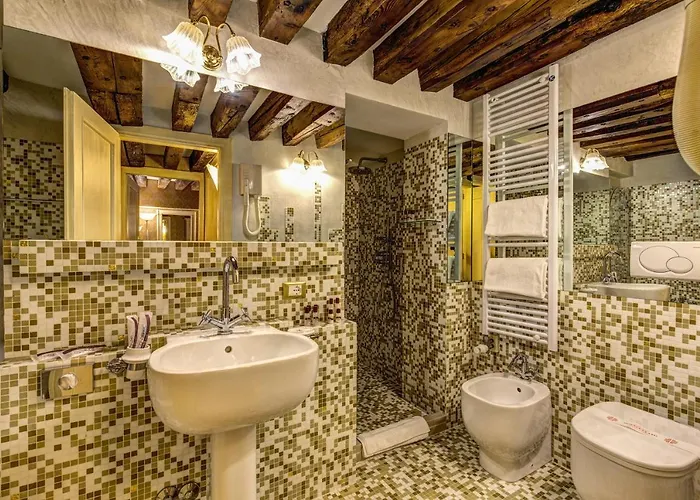 San Marco - Le Isole - Corte Coppo - Locande Venezia